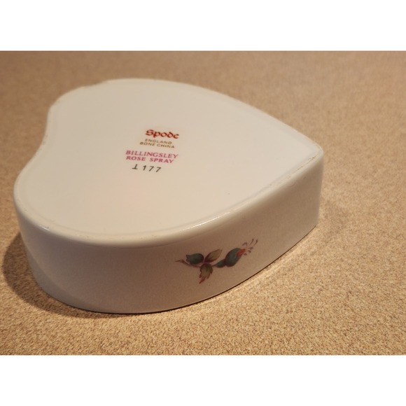 Spode Billingsley Rose Spray Jewelry Trinket Box Bone China Heart Shaped England - Picture 14 of 16